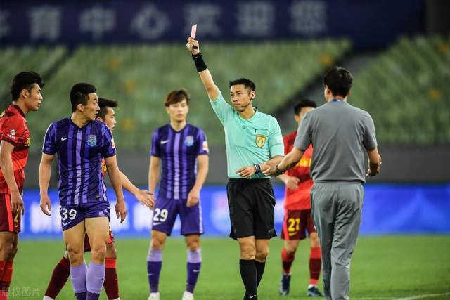  法国足协公布新规，严打赛场暴力行为